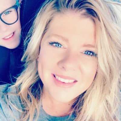 SarahRo65786224's profile picture. #hockeymom #figureskater #businessowner #jrstars #fremontflyers #bruins #pens #wild