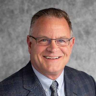 IT Asset Lifecycle Expert/Consultant and Managing Partner at ITAssetsConsulting, with 36 years in IT Sales, Leasing, Disposition, Recovery, and Remarketing.