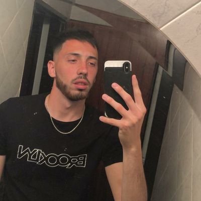 nanogaribaldi's profile picture. Jugador de Fútbol