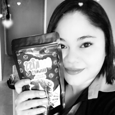 NisaAhm46056124's profile picture. Mummy Bizz