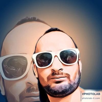 किड्नी चाहिएन मोबाइल चाहियो
जीवन चाहिएन सेल्फी चाहियो
लुगा चाहिएन अबिर, माला चाहियो
पोइ, जोई चाहिएन पैसा चाहियो
#social media analysis