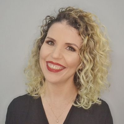 Especialista em cachos e crespos