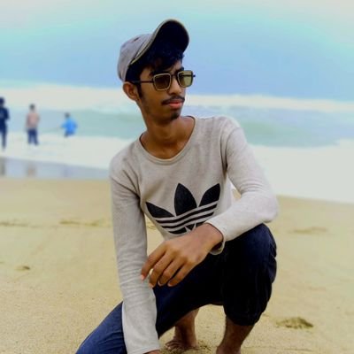 Saqibsiddiqu28's profile picture. l am youtuber