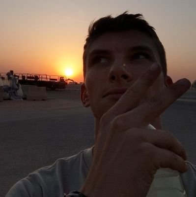 I'm 22 and have zero clue what the fuck Twitter is.