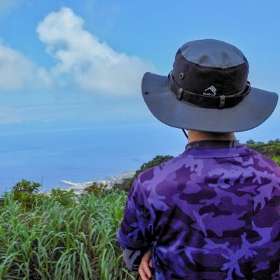 Shun 拡散希望 ふれーゆ裏で豆アジが捨てられてました 写真を撮っていたらサビキ釣りをしているグループに睨まれたのでおそらく捨てた犯人かと思います 間違ってたらすみません なぜわざわざ後ろに捨てる事をしたのか わかりませんが二度と Shun 拡散希望 ふれーゆ裏で豆アジが捨てられてました 写真を撮っていたらサビキ釣りをしているグループに睨まれたのでおそらく捨てた犯人かと思います 間違ってたらすみません なぜわざわざ後ろに捨てる事をしたのか わかりませんが二度と