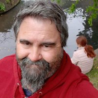 2CV👁👁scribbler🏴☠️🇪🇺🦆 (@luxor1999) 's Twitter Profile