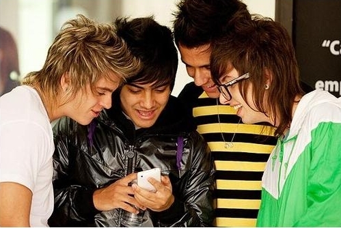 Criado dia 06/12/10 



2bjs