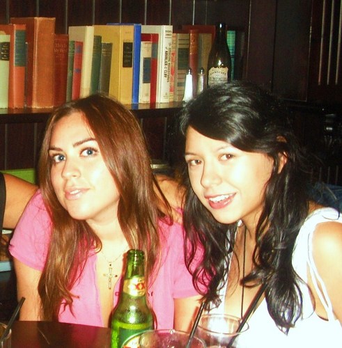 kkonnoisseurs's profile picture. Like kimchi and everything that goes with it? We do too ^^ Cooking by Marie and desserts by Giselle. We are the KimchiKonnoisseurs!