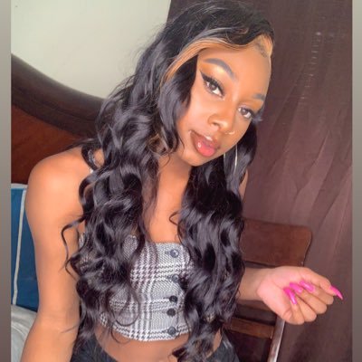 L4U🦋| SC { dedep10} Young Aspiring Freelance MUA 💄