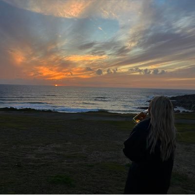 mooner_spooner's profile picture. 