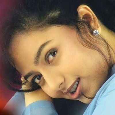 This is a #fanpage✊🏻 of  #soundarya 😍 gaaru keep loving on her forever 😘 నాలోని భావాలు కూడ ఒక రచయిత లాగా తెలియచేస్తూ ఉంటాను....