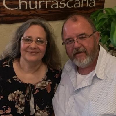 AnnaDennis01's profile picture. 