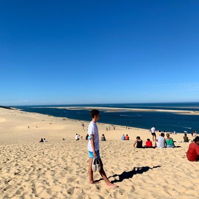 Theofontenay's profile picture. Terminal D 
📍Valenciennes📍