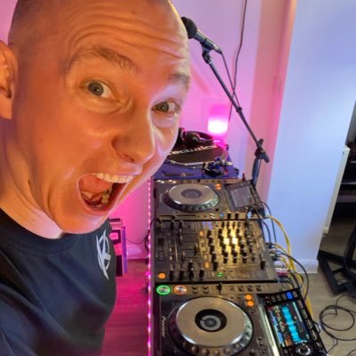 Kuffdam, DJ & Producer - past tracks on Vandit Records, Monster Tunes, JOOF Recordings and more. Live on Twitch every week...