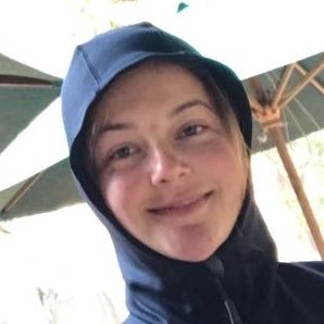 its_me_molly_b's profile picture. I'm already cool now make me famous | she/her