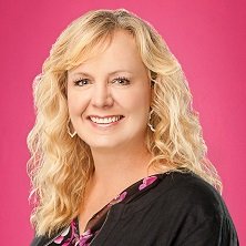 Texasmama717's profile picture. Proud Mama of 4+lots more 👩‍👩‍👦‍👦  Linemom of @johnstoncolby 🏈 Texas REALTOR®🏡 Urban Rancher🐓🐄 Plexus Ambassador