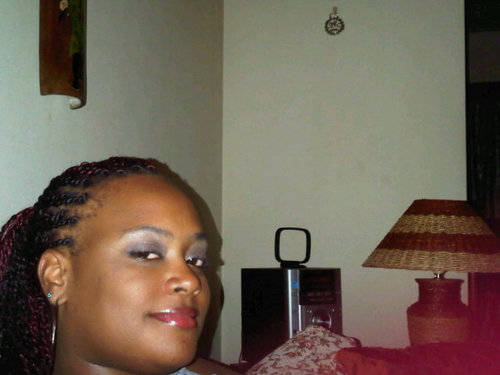 nzingaempress's profile picture. 