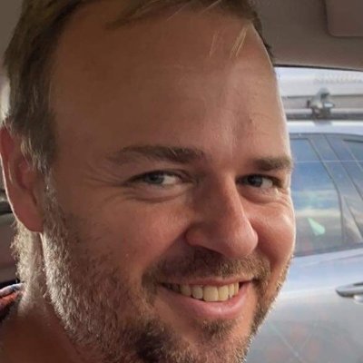 runaros's profile picture. 