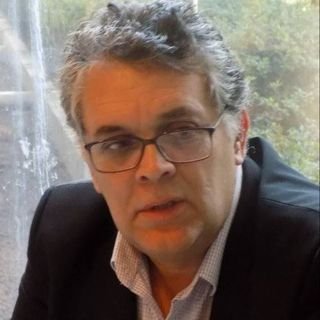 Professor da rede pública estadual, militante da saúde do funcionalismo