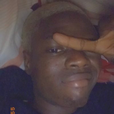 vhybzsingx's profile picture. Young boy wey Dey try 🇳🇬  #VhybingTheEP out now🚀 link in bio✍🏽