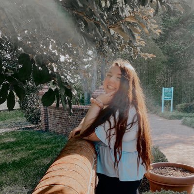 chase your dreams, but always know the road that’ll lead you home again☁️🌻