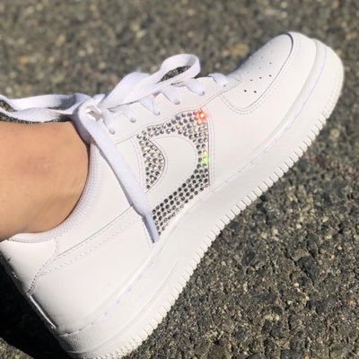 Genuine Swarovski Crystal Nike air force one trainers 💎 👟 
Made to order 🧾🗓
DM for prices and more information 📩
UK Shipping 🚚 
PayPal 💳