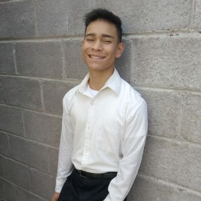 GabrielUlicesL2's profile picture. solamente tiren la onda para poder platicar 😀😀