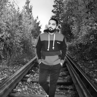 DeepakPaliwal88's profile picture. पूजा भी करता हूं जाप भी करता हूं,
 कहीं भगवान ने बन जाऊं इसलिए पाप भी करता हूं