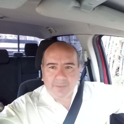 El que no está contigo en las malas,no merece estar en las buenas,así nomas es esto