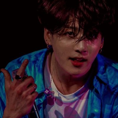 im not a stan, im an ARMY.
                                         || 𝘧𝘢𝘯 𝘢𝘤𝘤𝘰𝘶𝘯𝘵 | 𝐬𝐡𝐞/𝐡𝐞𝐫 | backup: @clxoud_euphz ||