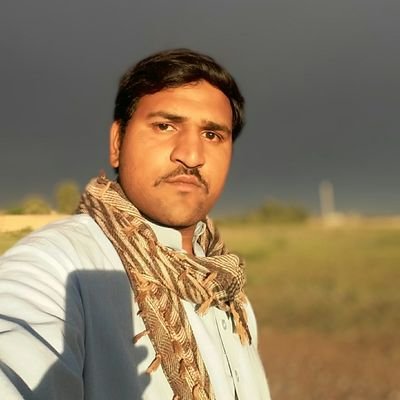 رُلایا نہ کر..............اے زندگی
مجھے چُپ کروانے والا کوئی نہیں
