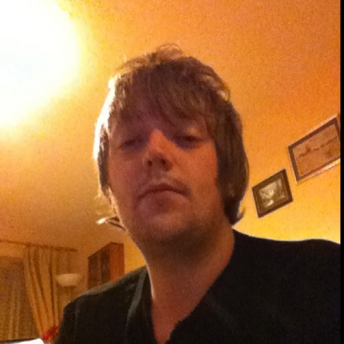 jamesasrust's profile picture. Part-time worker in the great beyond. Writer. Divorced. Father of three. Bollocks to Brexit.