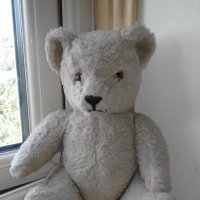 UHDB EDWARD (@edwarduhdb) 's Twitter Profile