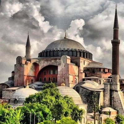 TopluSerhat's profile picture. 