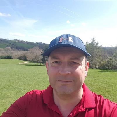 Deputy course leader & university lecturer medical law and Ethics,usw and football lover Tweet are my own.