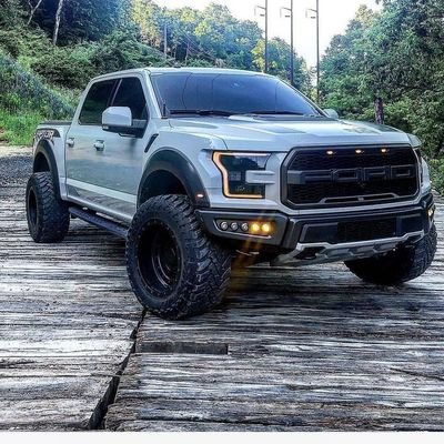 AlinafeMlongoti's profile picture. Programming Enthusiast