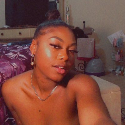 wasia99's profile picture. 