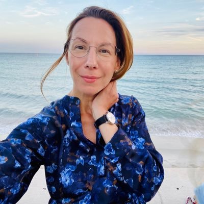 CEO. Entrepreneur. Mum. Traveler. Activist. Art-fan. presented here are my private opinions