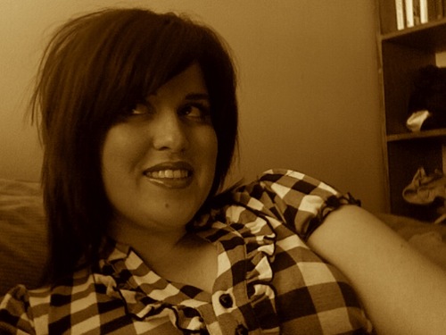 Jenisthejam's profile picture. I drop it like its hot