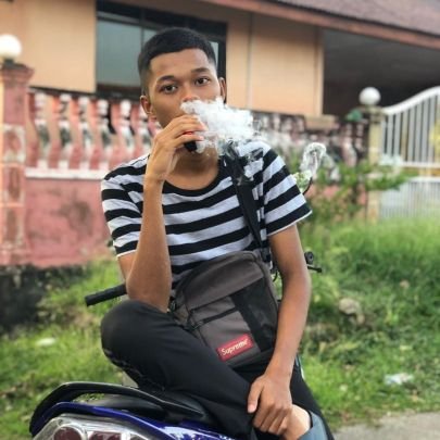 kecik_pijan's profile picture. semoga indah