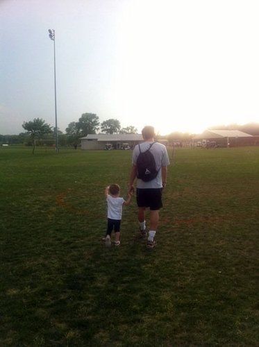 am_kasper's profile picture. Live Simply. God is in control.