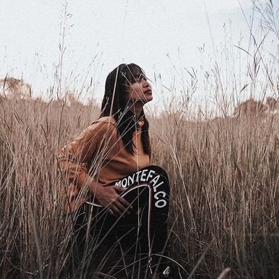 waypayninaIVO's profile picture. jonaxx is my queen periodt
yes to jsl moots!
HMU!!!
