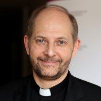 ks. Leszek Gęsiak SJ (@rzecznikkeppl) 's Twitter Profile