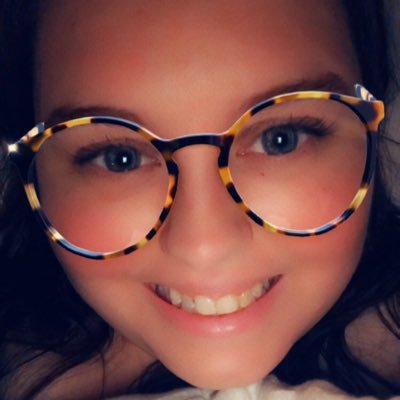 Hi! My name is Melissa and I stream WoW content on Twitch. My main focus is on gold making and collecting.