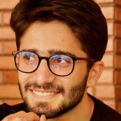 pf1UyAJu0m's profile picture. 