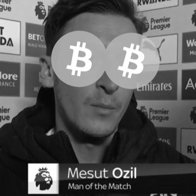 Mesut Crypt Özil