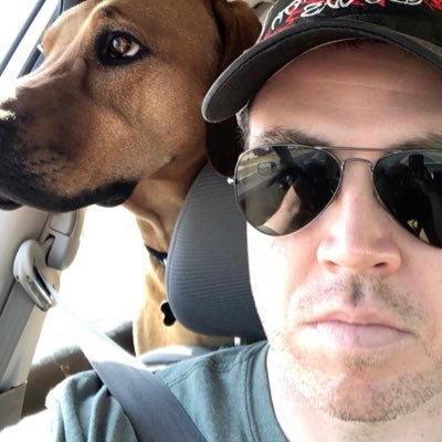 loganbraswell's profile picture. Chains keep us together.