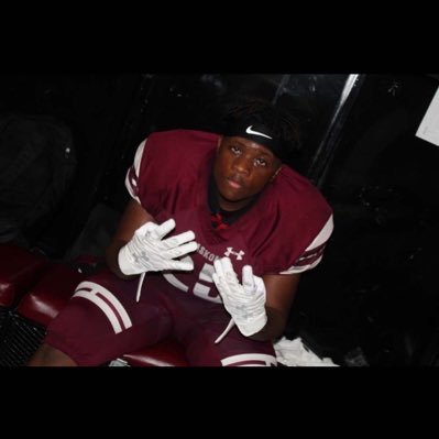 Athlete💰 #25 junior c/o 22’😈 17🤩 ETX📌 RB/DT💪🏾🏈