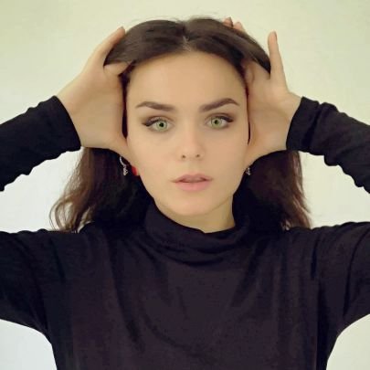 arditabeqirii1's profile picture. 👩🏻‍🎨🎨📚📸
Founder @ TSL-organization
https://t.co/1APFgkGTc7