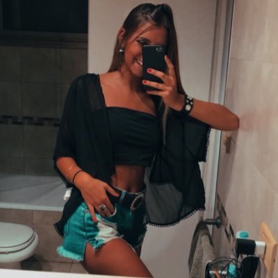 LaraAndorni's profile picture. 